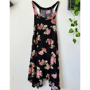 Floral Tank Top 🌷